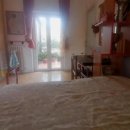 Bright And Cosy Room With Terrace In Aunt Laura\'S House